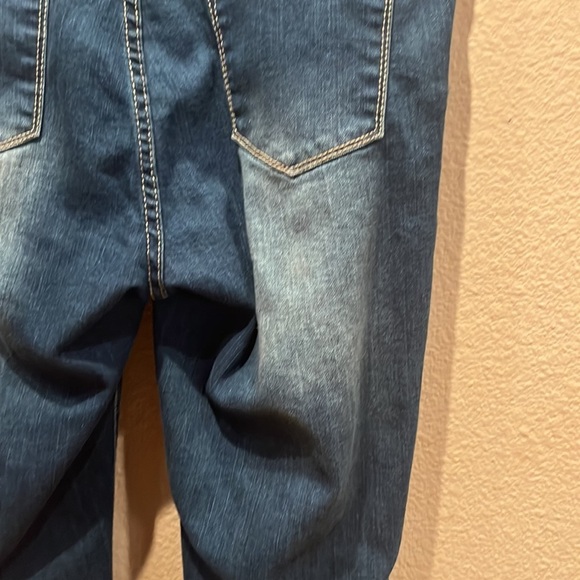 Lucky & Blessed Size 10 Boutique Jeans Blue Serape Fabric details, distressed - Picture 8 of 14